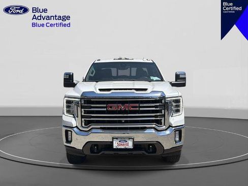Used 2023 GMC Sierra 3500 SLT w/ SLT Premium Package AWD/4WD image 3