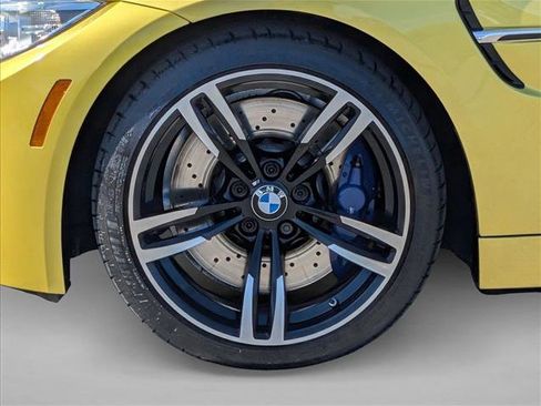 Used 2017 BMW M4 Coupe image 24