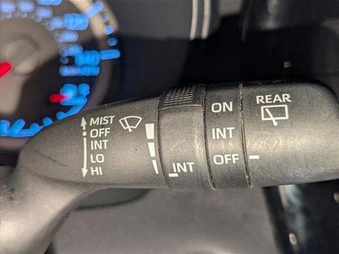 Certified 2021 Toyota Highlander LE image 16