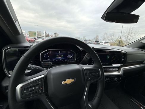 Certified 2024 Chevrolet Silverado 2500 LT image 16