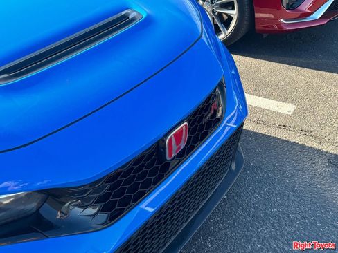 Used 2025 Honda Civic Type R image 7