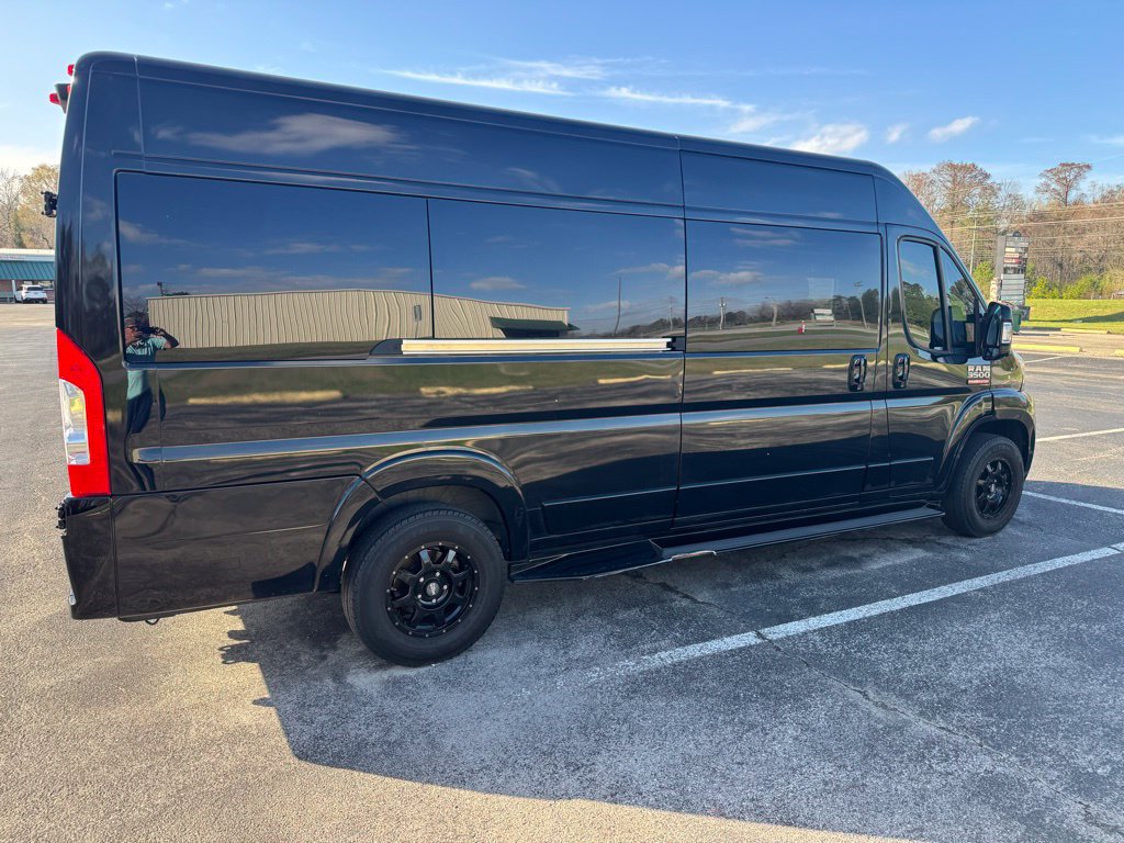 Used 2022 RAM ProMaster 3500 w/ RV Ready Prep Package FWD image 3