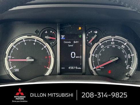 Used 2021 Toyota 4Runner TRD Off-Road Premium w/ Moonroof Package AWD/4WD image 29