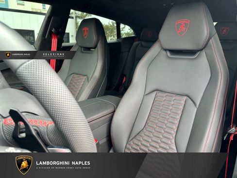 Used 2024 Lamborghini Urus S AWD/4WD image 19