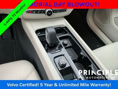 Certified 2023 Volvo XC60 T8 Plus w/ Climate Package AWD/4WD image 19