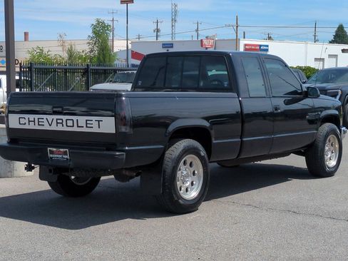 Used 1992 Chevrolet Silverado 1500 4x4 Extended Cab image 3