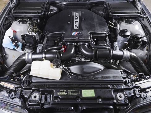 Used 2003 BMW M5 image 84