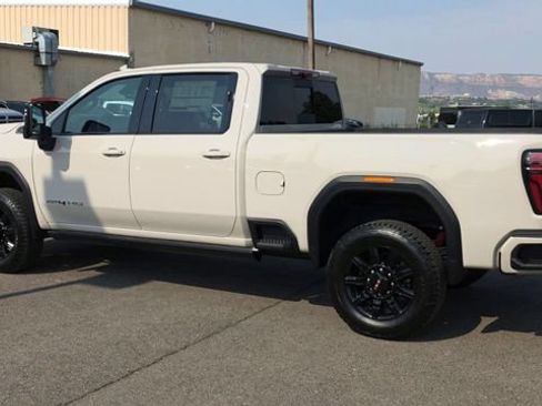 New 2026 GMC Sierra 3500 AT4 w/ AT4 Premium Plus Package AWD/4WD image 7
