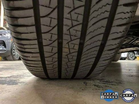 Used 2025 Volvo XC60 B5 Plus image 79