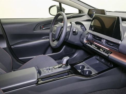 New 2026 Toyota Prius Plug-In Hybrid image 13