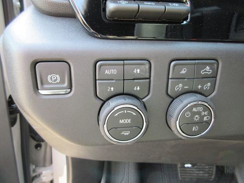New 2026 Chevrolet Silverado 1500 ZR2 AWD/4WD image 29