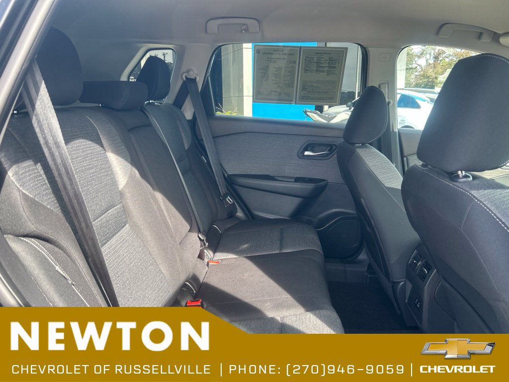 Used 2021 Nissan Rogue SV AWD/4WD image 27