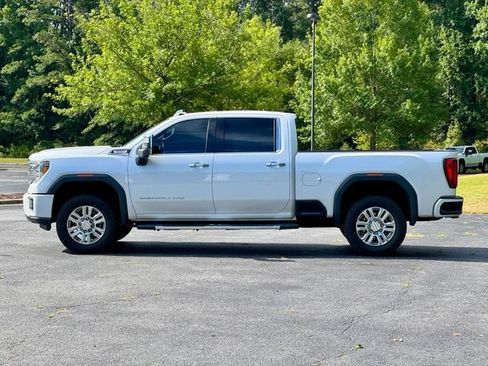 Used 2020 GMC Sierra 2500 Denali w/ Denali Ultimate Package AWD/4WD image 3