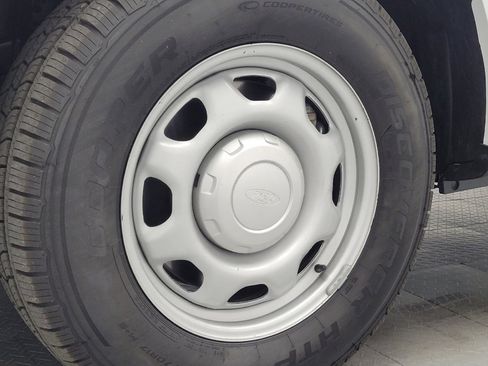 Used 2021 Ford F150 XL w/ Equipment Group 101A High RWD image 31