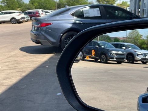 Used 2025 Kia Seltos S image 19