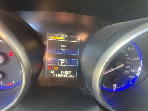 Used 2016 Subaru Outback 2.5i Premium w/ Popular Package #3 image 9