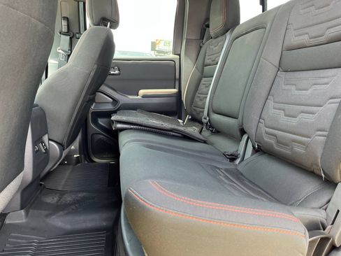Used 2024 Nissan Frontier PRO-4X w/ Pro Convenience Package AWD/4WD image 12