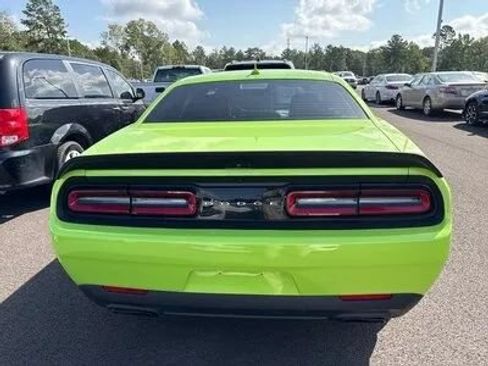 Used 2023 Dodge Challenger SRT Hellcat RWD image 8