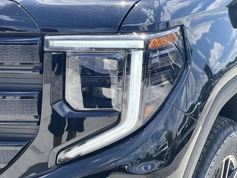 New 2026 GMC Sierra 1500 Elevation w/ Elevation Select Package AWD/4WD image 10