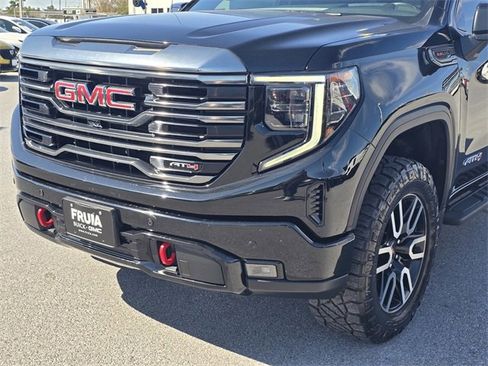 Used 2024 GMC Sierra 1500 AT4 w/ Technology Package image 10