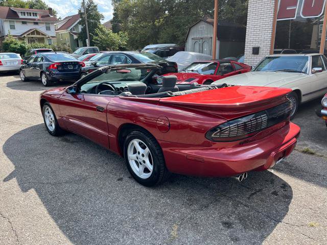 Used 1997 Pontiac Firebird Formula RWD image 8