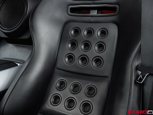 Used 2006 Ford GT RWD image 43