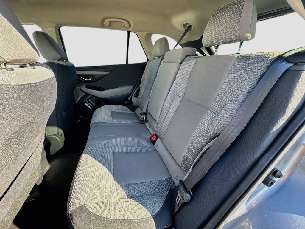 Used 2022 Subaru Outback Premium AWD/4WD image 22