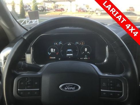 Used 2021 Ford F150 Lariat w/ FX4 Off-Road Package image 22