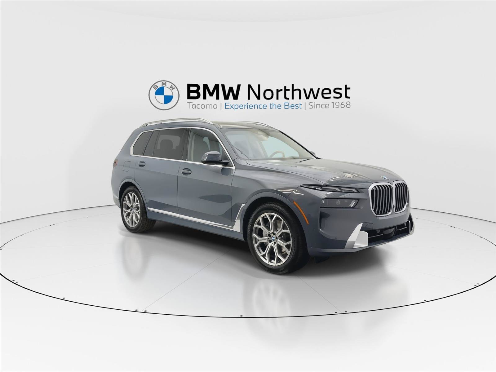 New 2026 BMW X7 xDrive40i w/ Premium Package AWD/4WD image 6