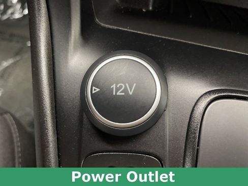 Used 2017 Ford Focus SE image 34