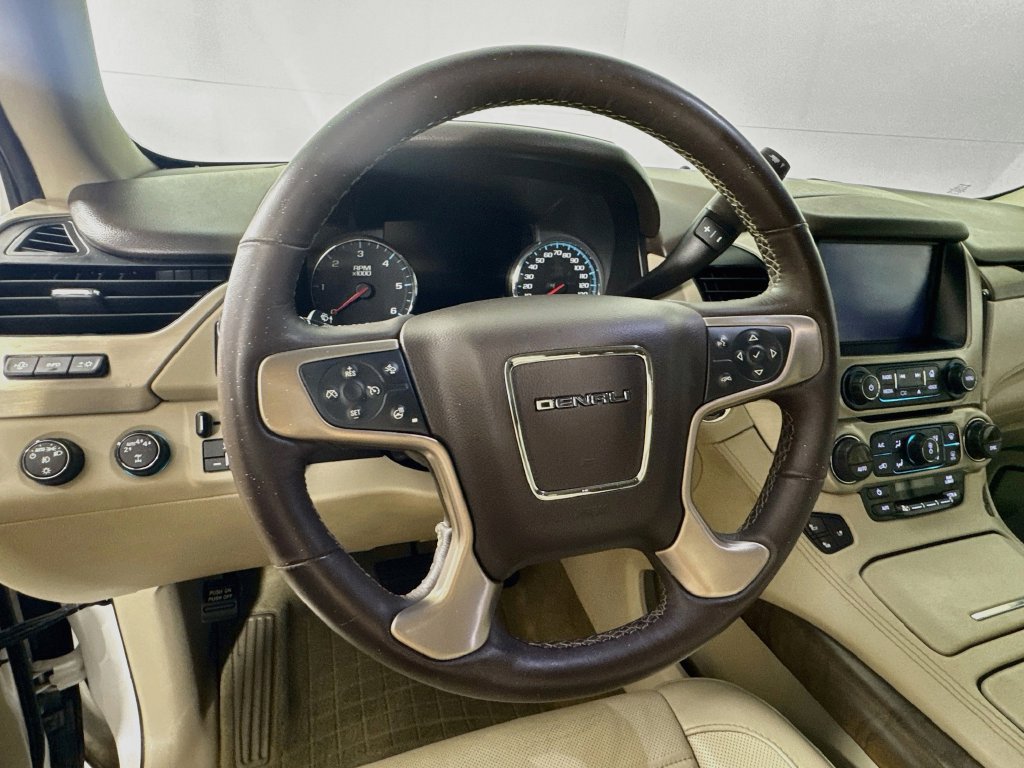 Used 2018 GMC Yukon XL Denali w/ Open Road Package AWD/4WD image 13