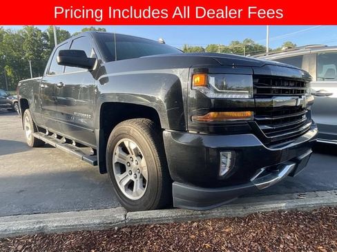 Used 2018 Chevrolet Silverado 1500 LT w/ All Star Edition AWD/4WD image 13