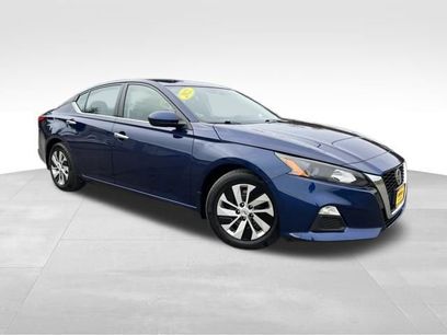 Used 2022 Nissan Altima 2.5 S