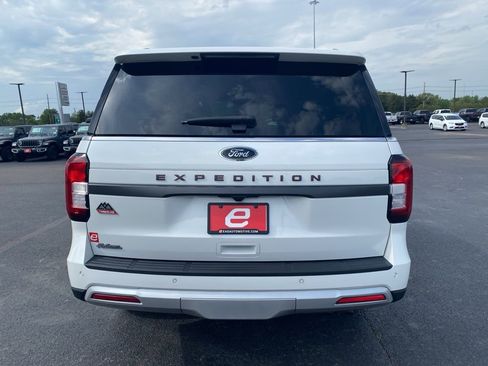 Used 2024 Ford Expedition Timberline image 6