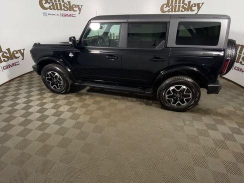 Used 2024 Ford Bronco Outer Banks AWD/4WD image 5