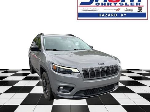 Used 2023 Jeep Cherokee Altitude Lux AWD/4WD image 1