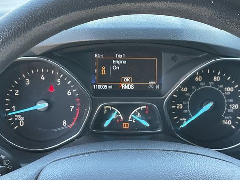 Used 2017 Ford Escape SE image 29