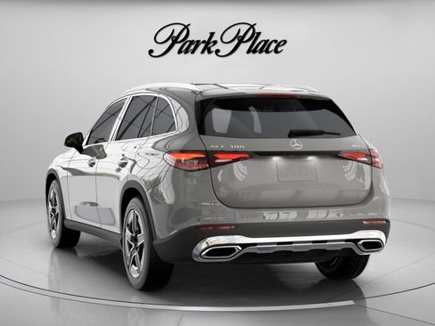 Used 2026 Mercedes-Benz GLC 300 4MATIC image 15