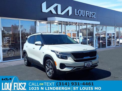 Used 2022 Kia Seltos EX AWD/4WD image 1