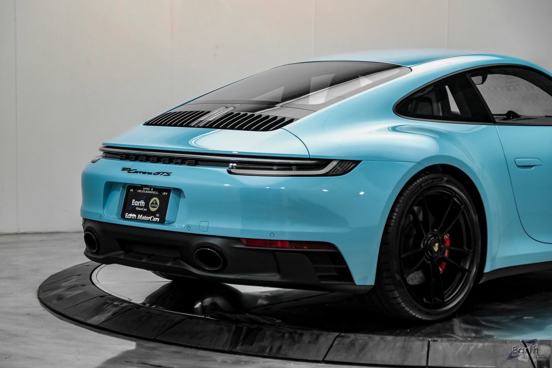 Used 2024 Porsche 911 Carrera GTS RWD image 18
