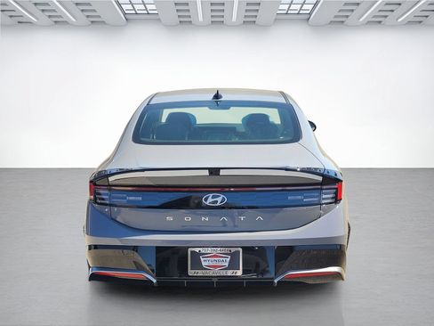 New 2026 Hyundai Sonata SEL FWD image 5