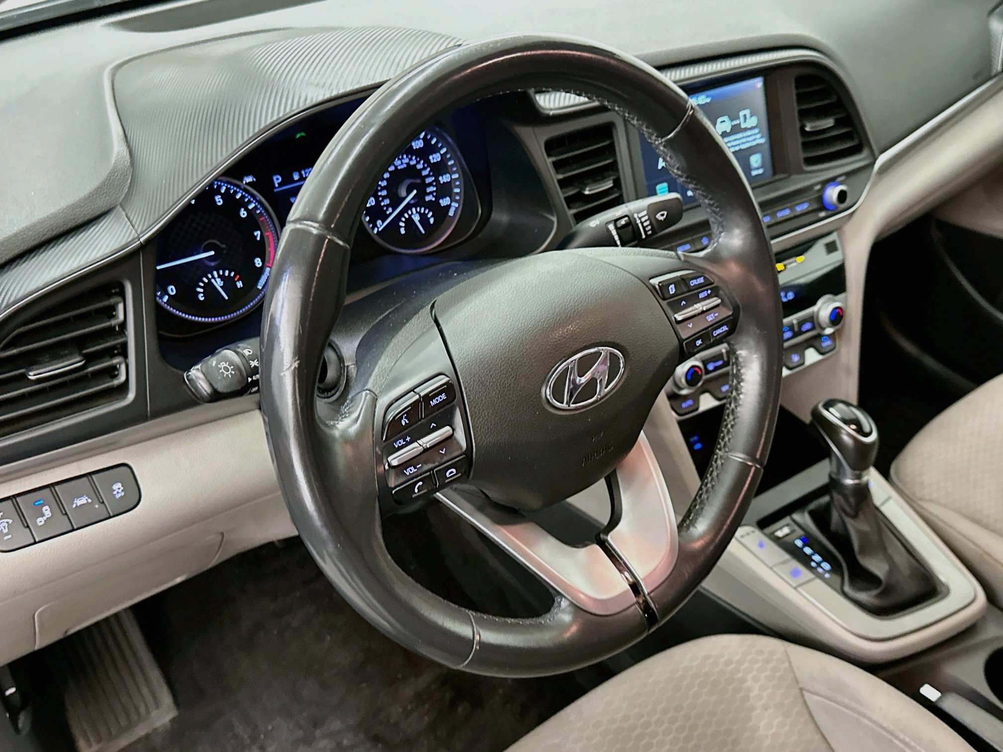 Used 2020 Hyundai Elantra Value Edition FWD image 18