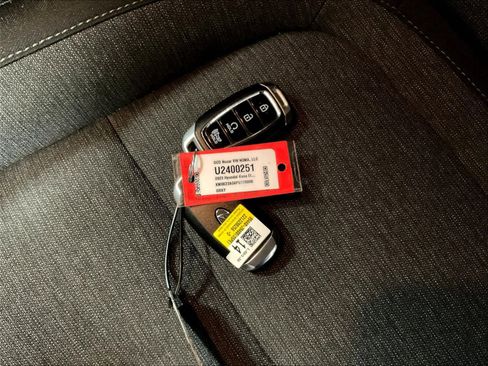 Used 2023 Hyundai Kona SE image 29