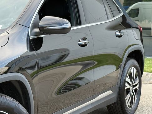 Used 2025 Mercedes-Benz GLA 250 image 4