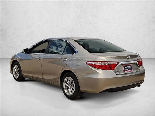 Used 2015 Toyota Camry LE FWD image 8