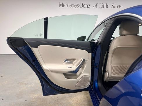 Used 2025 Mercedes-Benz CLA 250 4MATIC image 23