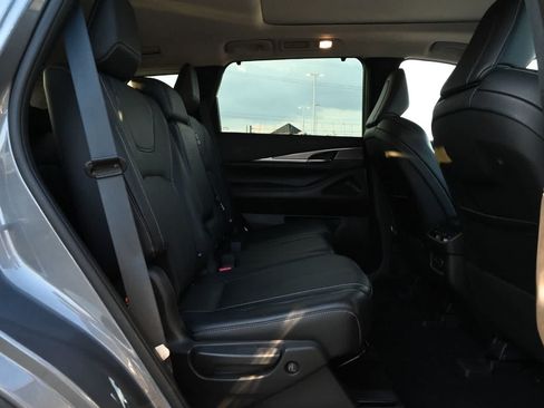 Used 2023 INFINITI QX60 Luxe AWD/4WD image 21