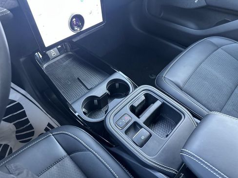 Used 2025 Ford Mustang Mach-E GT AWD/4WD image 23