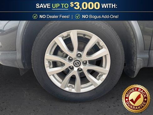 Used 2021 Nissan Rogue Sport SV w/ Technology Package FWD image 13