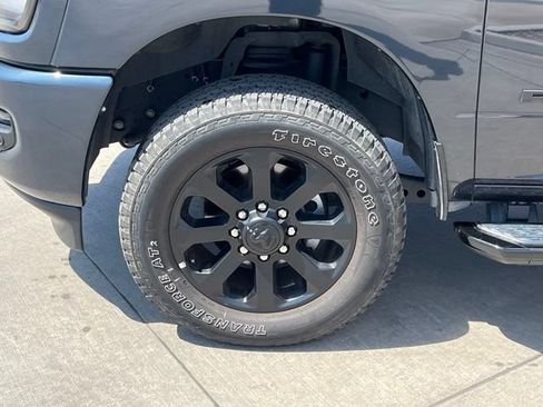 Used 2025 RAM 2500 Big Horn AWD/4WD image 9